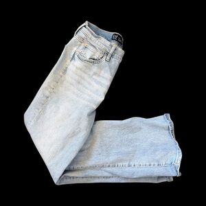 GAP Women's Straight Leg Jeans in Light Blue